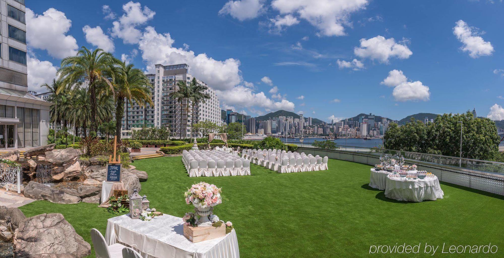 Harbour Plaza Metropolis Hotel Hong Kong Exterior photo